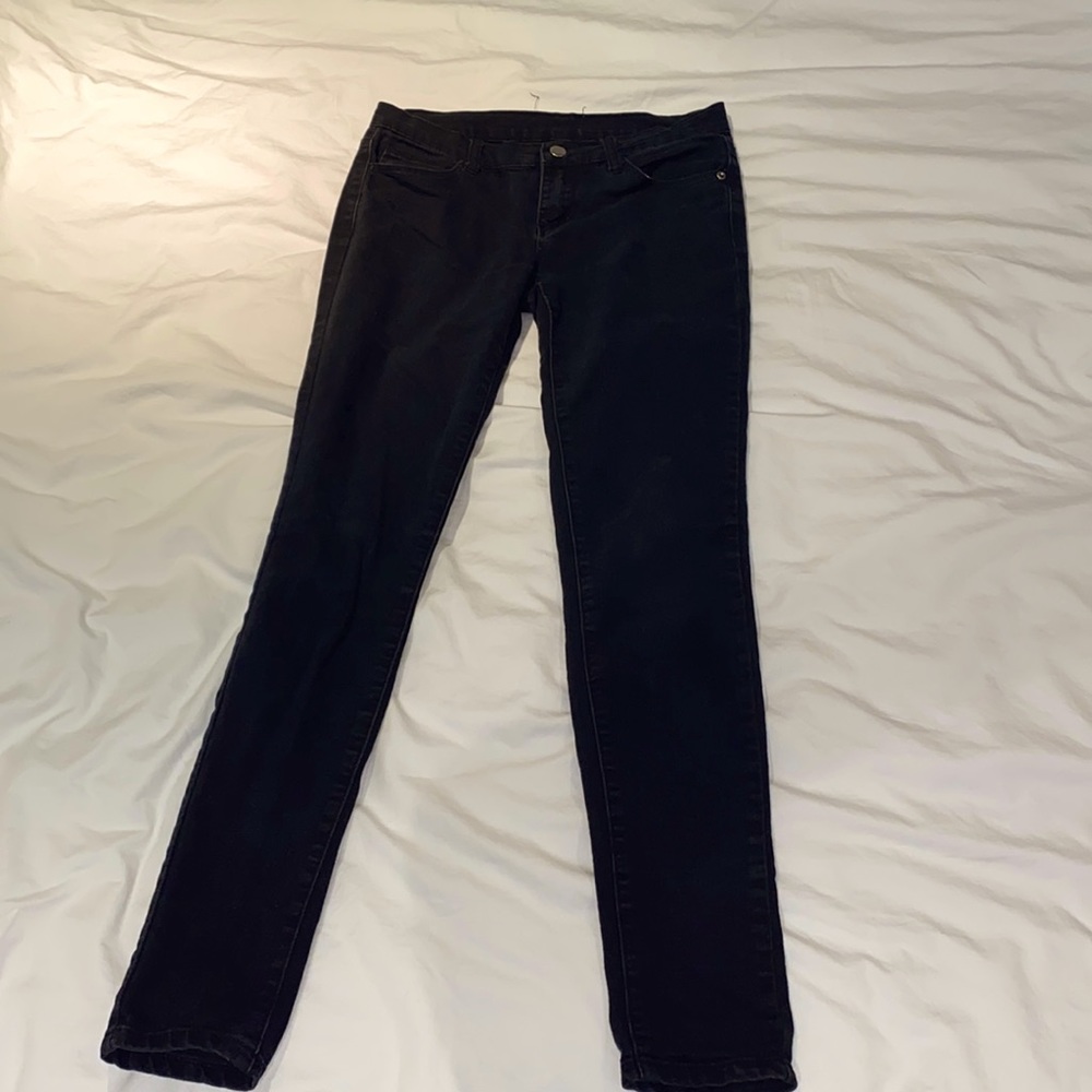 Womens black jeans.